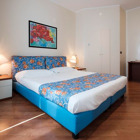 Residence Sacchi Aparthotel Torino Esterno foto