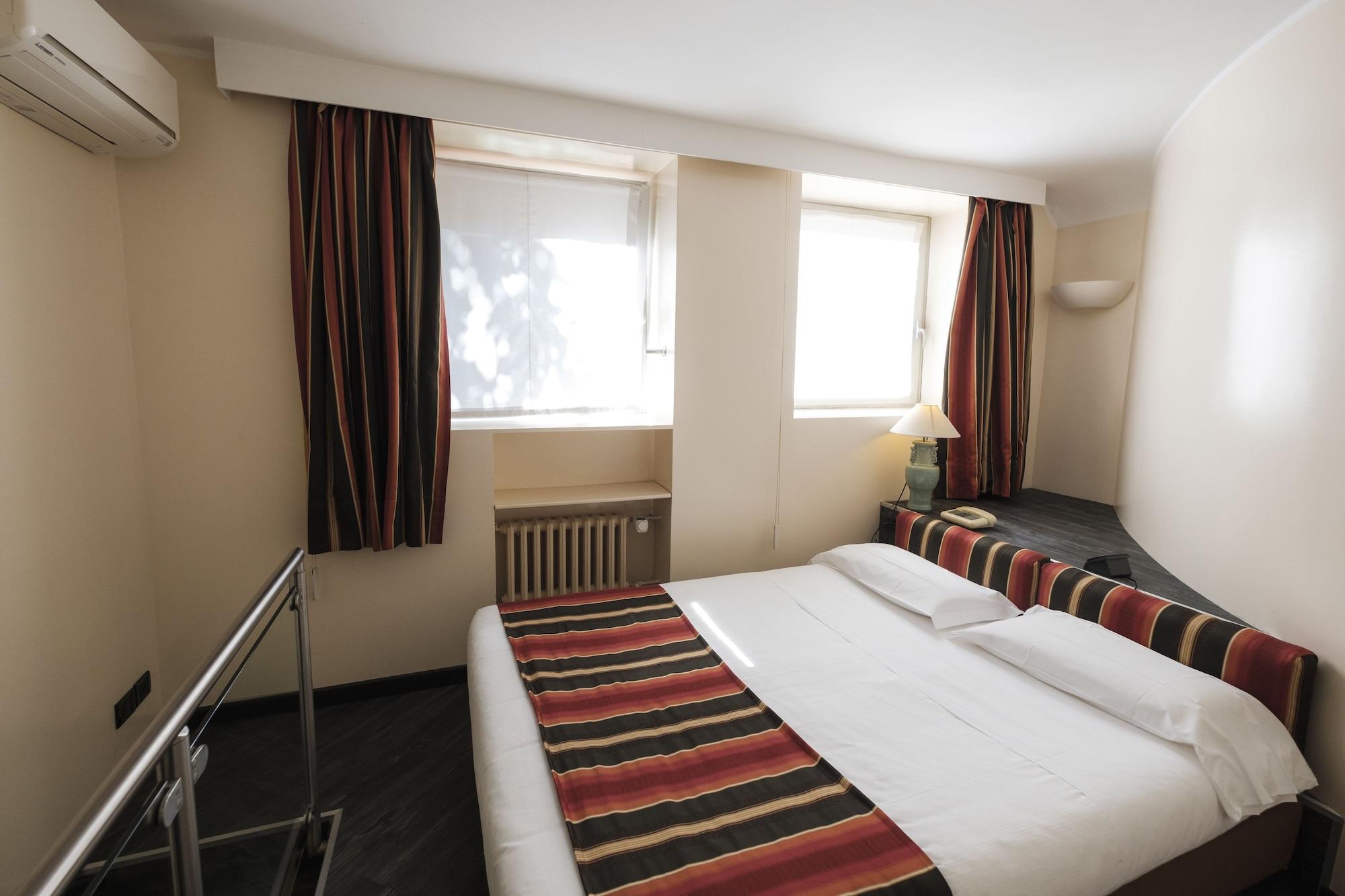 Residence Sacchi Aparthotel Torino Esterno foto