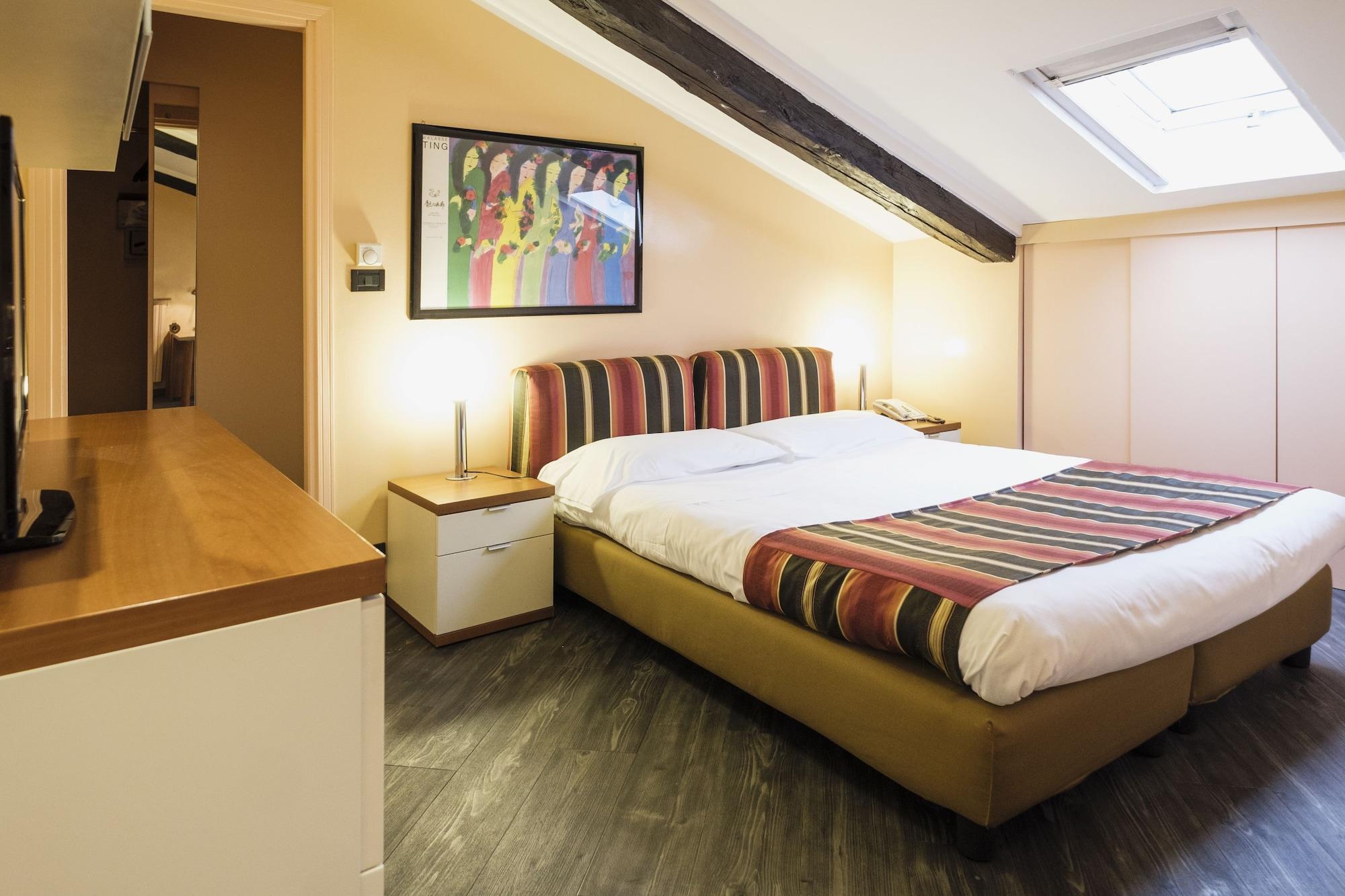 Residence Sacchi Aparthotel Torino Esterno foto